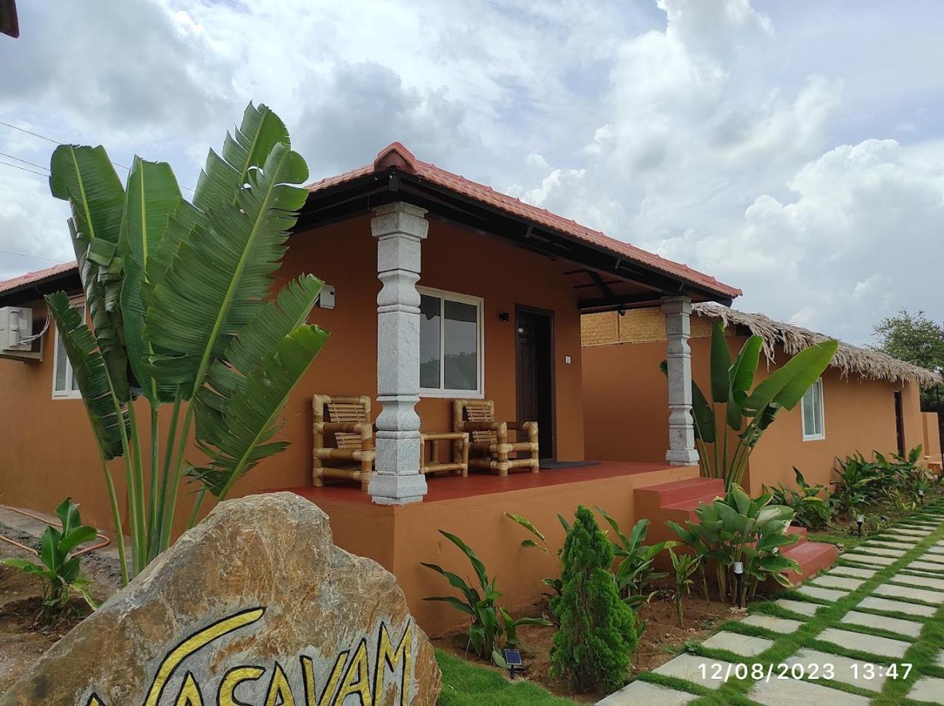 V Nature Resorts Kanakapura Extérieur photo